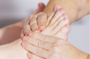 Attend The Happy Feet- Student Foot Reflexology Course In Qsmhh School Source 